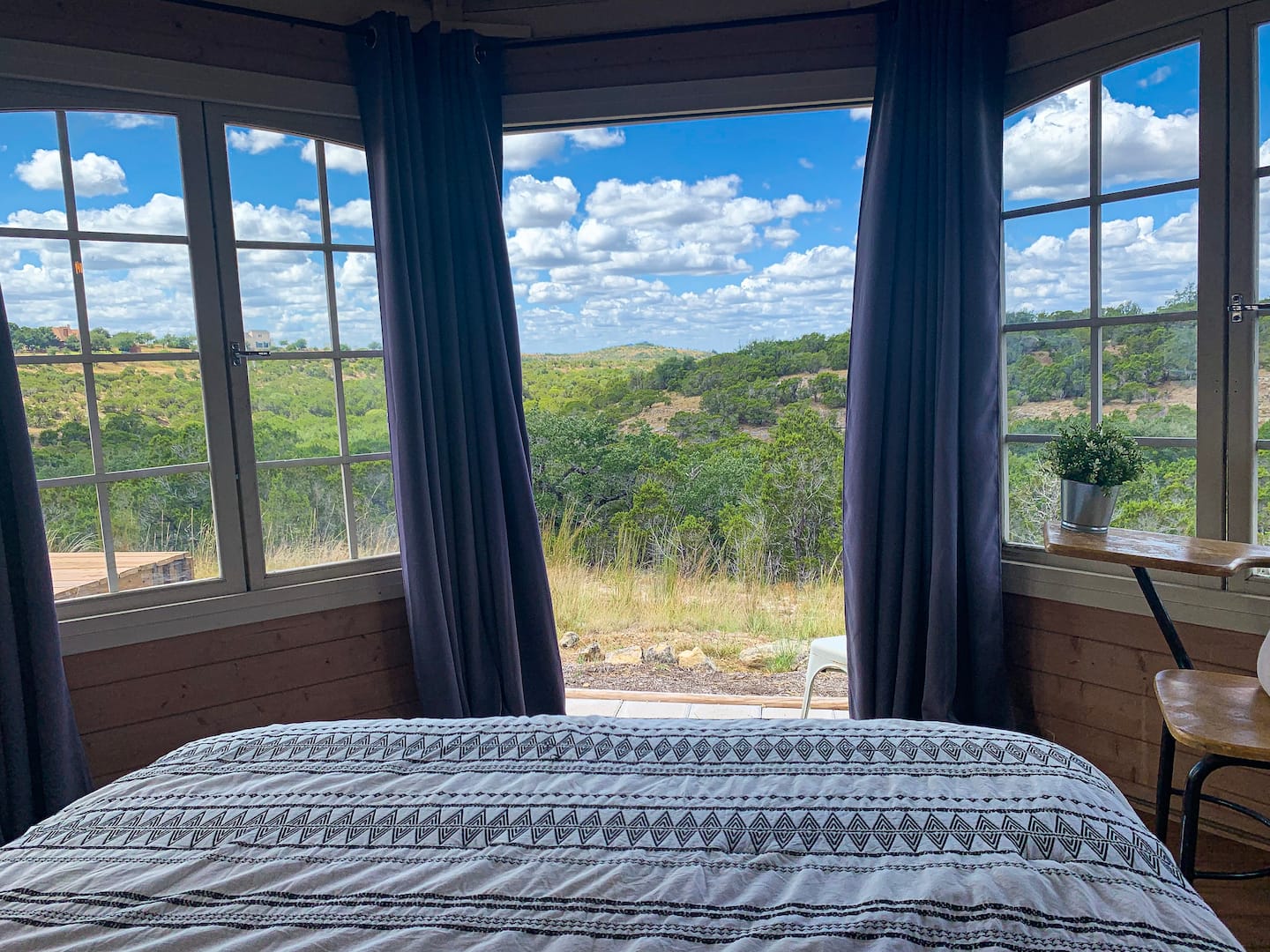 Gratitude accommodation